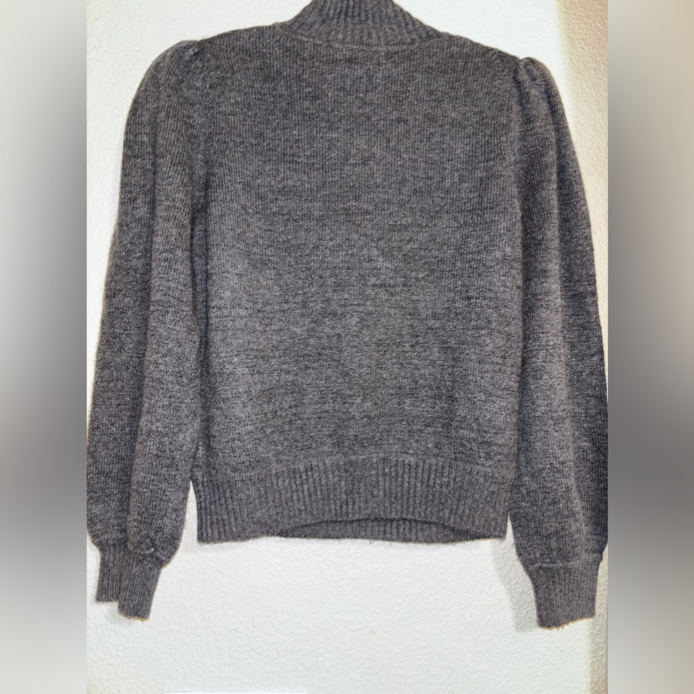 Gently use women’s long sleeve zipper collar X small - Picture 4 of 7